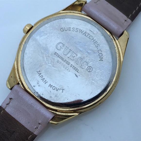 Guess Ladies Watch Crystal Accents Heart Gold Tone - Picture 5 of 8